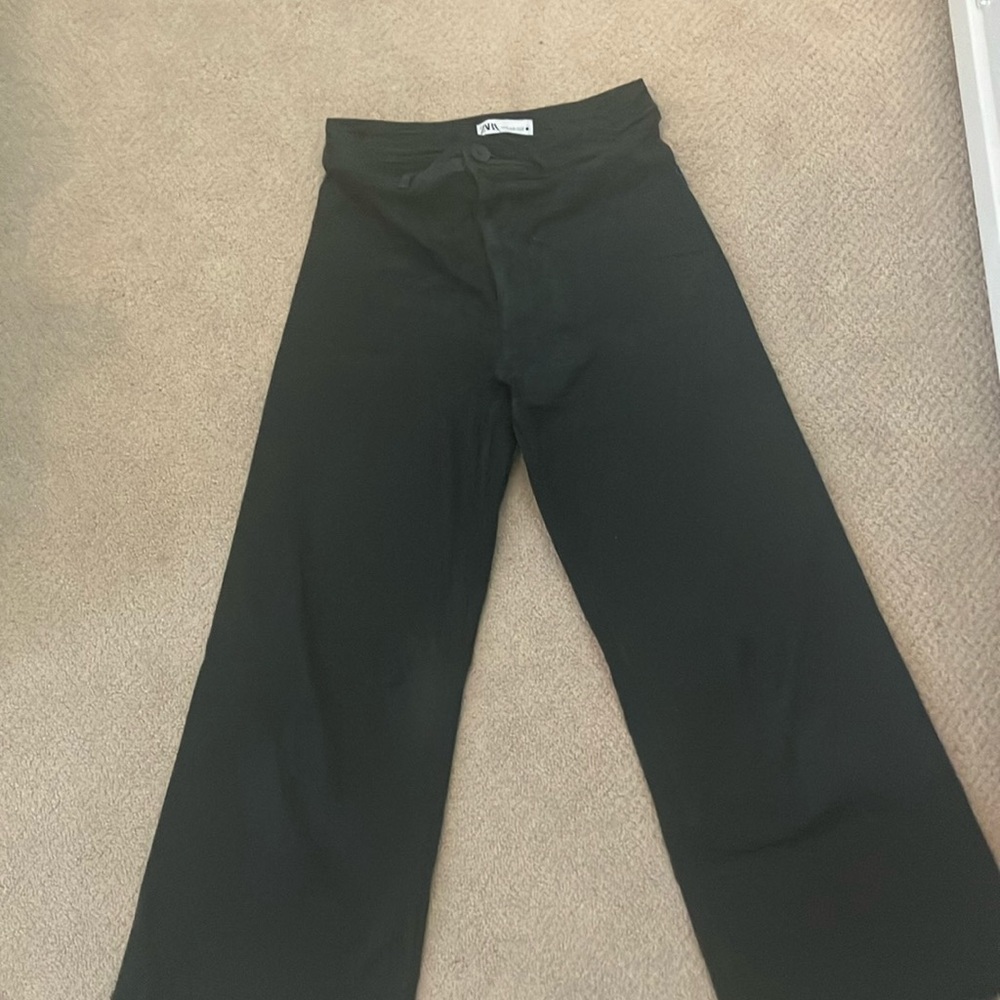 ZARA wide leg straight jeans